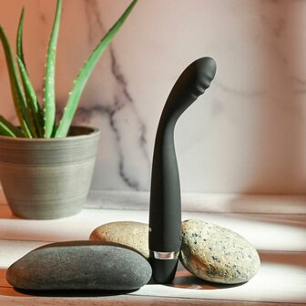 Evolved - Skinny G-spot Vibrator - Zwart